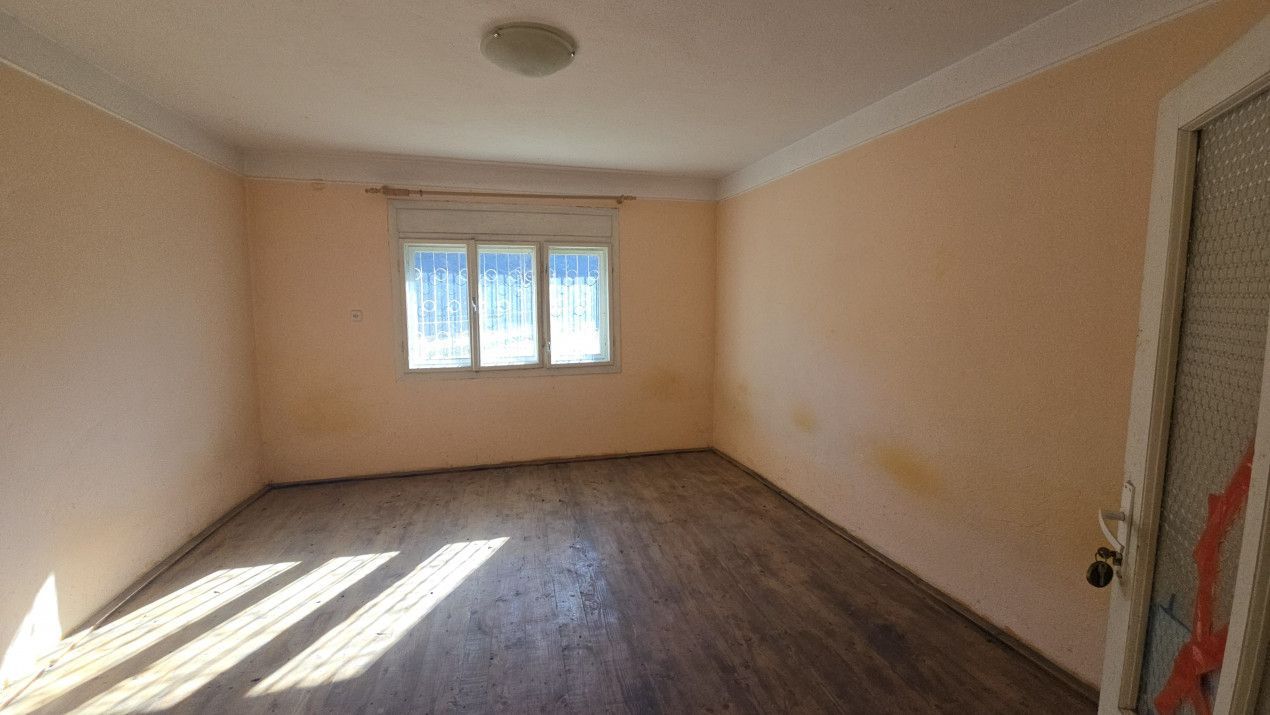 De Vânzare Casa/Oportunitate Comercială - Poză 6