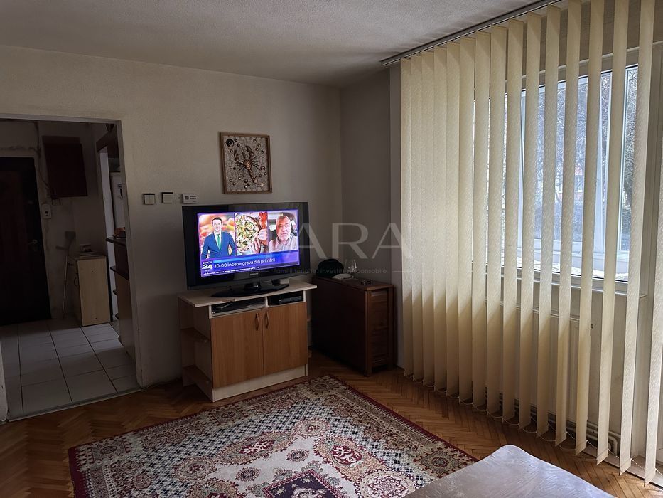Apartament in Gheorgheni, zonă foarte bună aproape de piață și transpo - Poză 2