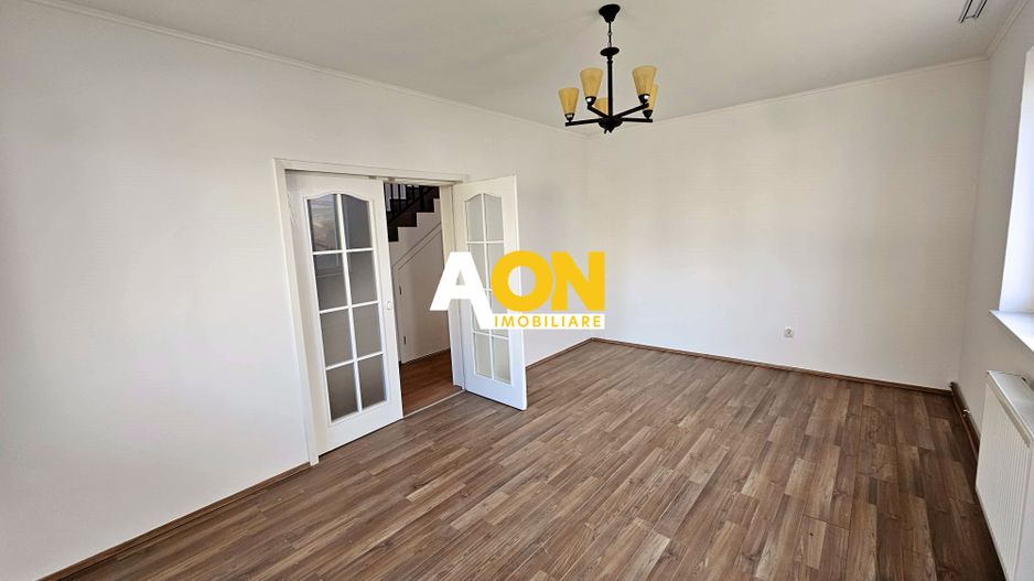 De vanzare casa 3 camere, 802mp teren, Cetate - Poză 5