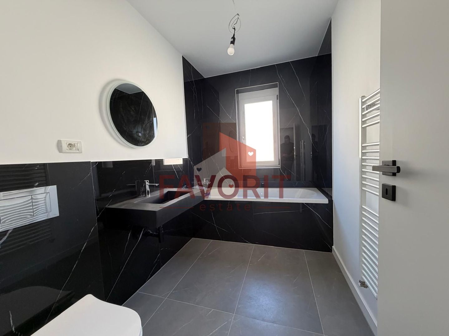 Duplex | Finisaje premium | Curte generoasa | Toate utilitatile | - Poză 10