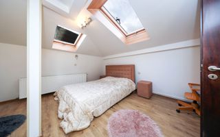 Casă deosebită de vânzare în centrul Brașovului - Poză 39