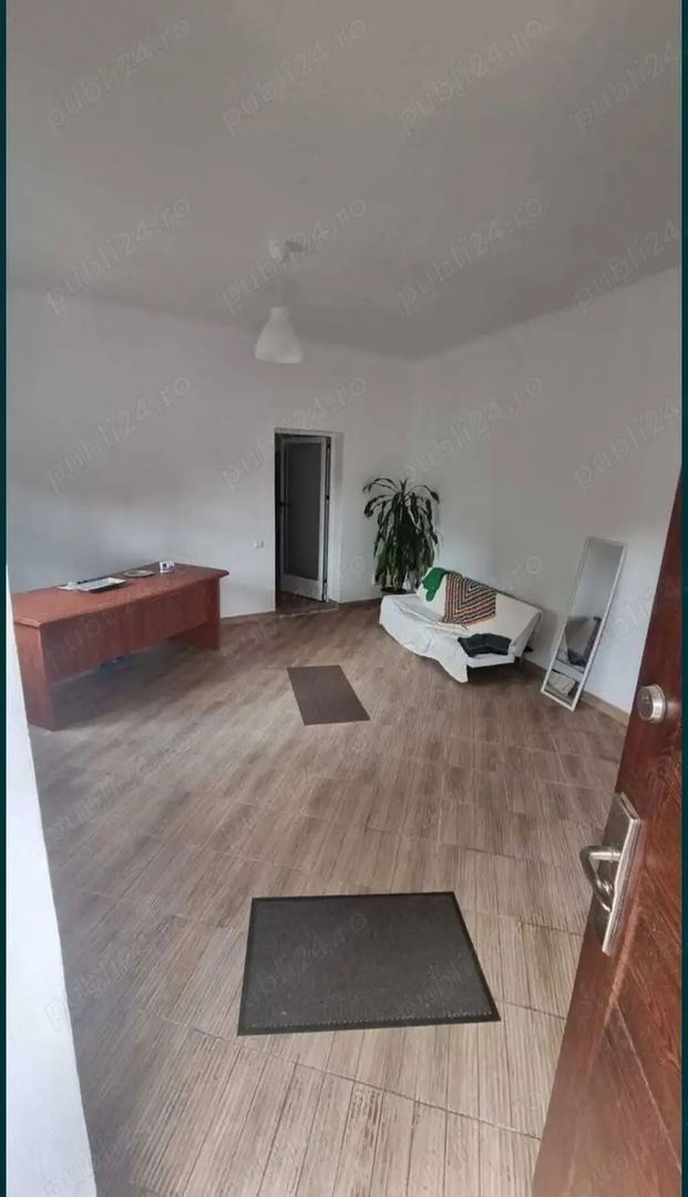 Casă la curte - Central ( Spațiu Comercial ), metrou Muncii/Iancului - Poză 2