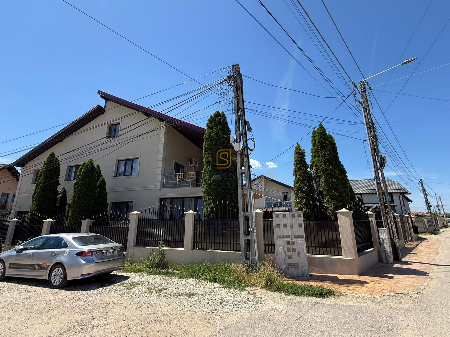 Vila mobilata si utilata, 6 camere, 3 bai, Teren 462 mp - Poză 8
