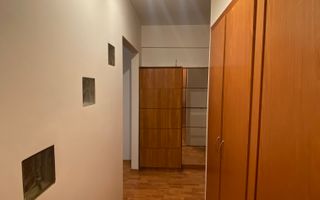 Vânzare apartament 2 camere Drumul Taberei, aproape de metrou - Poză 4