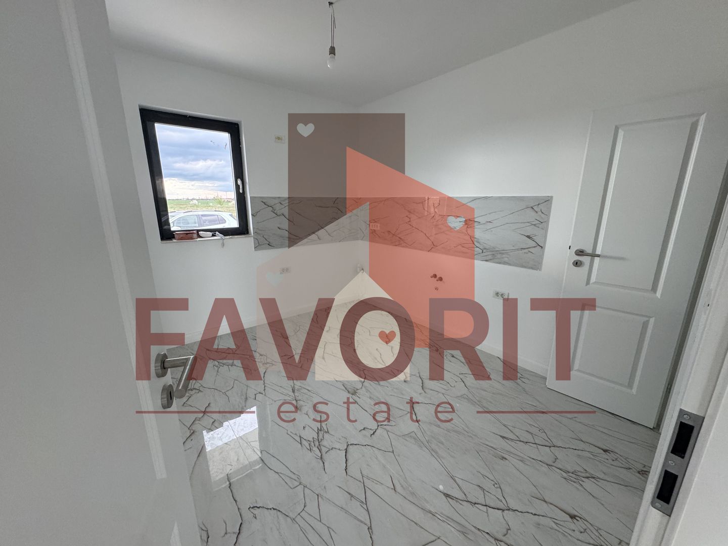 Comision 0%. Panouri si pompa de caldura. Despartit prin camera tehnica - Poză 3