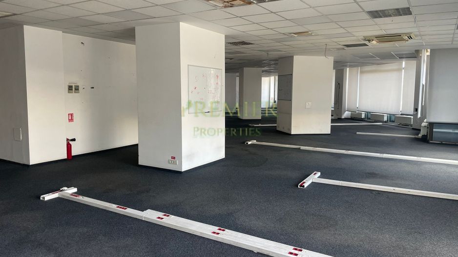 SPATIU COMERCIAL | 507 MP | CALEA GRIVITEI | SUPER-VIZIBILITATE STRADALA - Poză 4