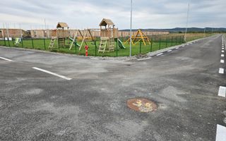Casa 4 camere la cheie,10 minute de spital 150mp,700mp teren - Poză 23
