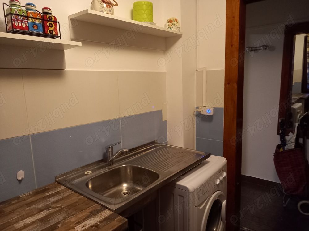 APARTAMENT  COCHET PIATA ROMANA-METROU - Poză 4