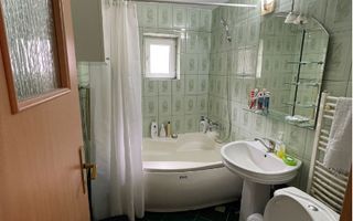 Ap 2 camere , decomandate , etaj 1/4 , 56mp , Nicolina. - Poză 5