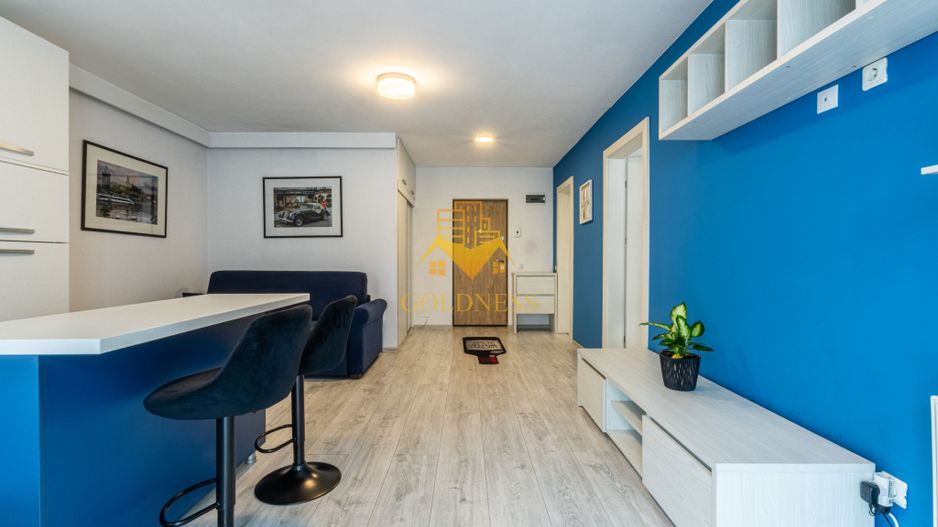 2 camere, Intre Lacuri str. Tarnavelor Zona Aurel Vlaicu, 18 GYM - Poză 12
