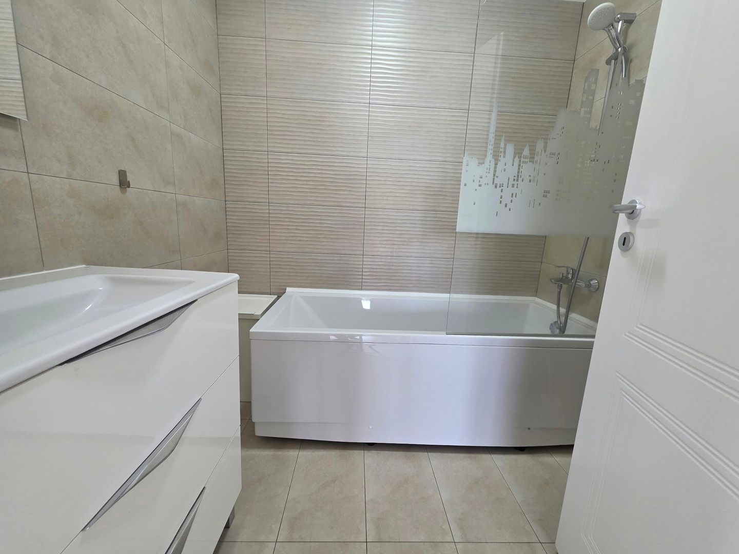 Apartament 2 camere de închiriat în Pipera, 56 mp, 550 €/lună, mobilat - Poză 16