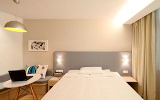 3 CAM DECOMANDAT TATARASI ETAJ 3  2 BAI 2 BALCOANE - Poză 2