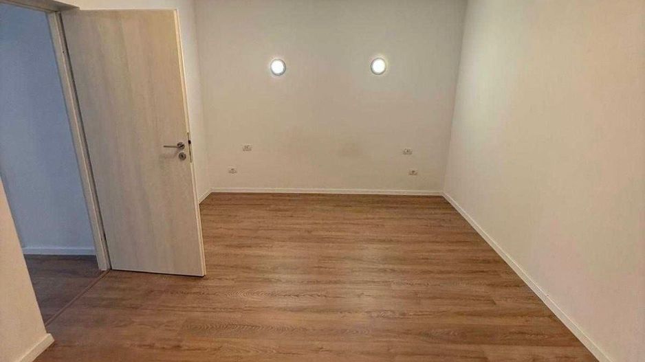 AP. 2 CAMERE DRISTOR, LOC PARCARE, NEMOBILAT, METROU 2 MINUTE - Poză 4