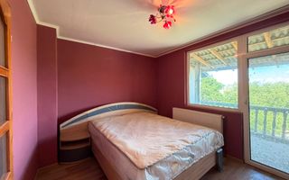 Apartament cu 3 camere | pe 2 niveluri | cu garaj | zona centrala | sat Arinis - Poză 5