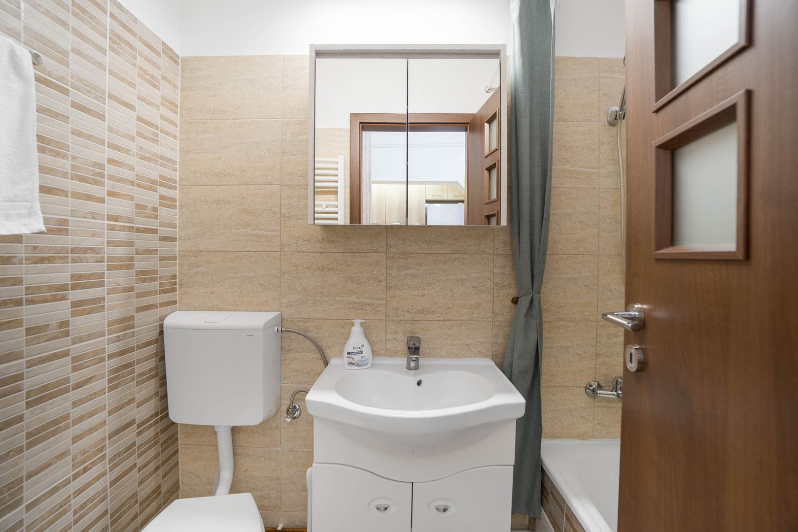 Studio modern de vanzare | Renovat in 2024 | COMISION 0% - Poză 8