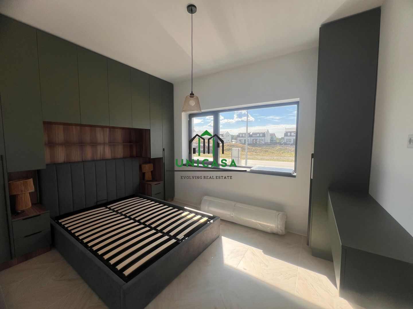 Casă noua de vânzare/3 camere/ Bujoreni - Poză 8