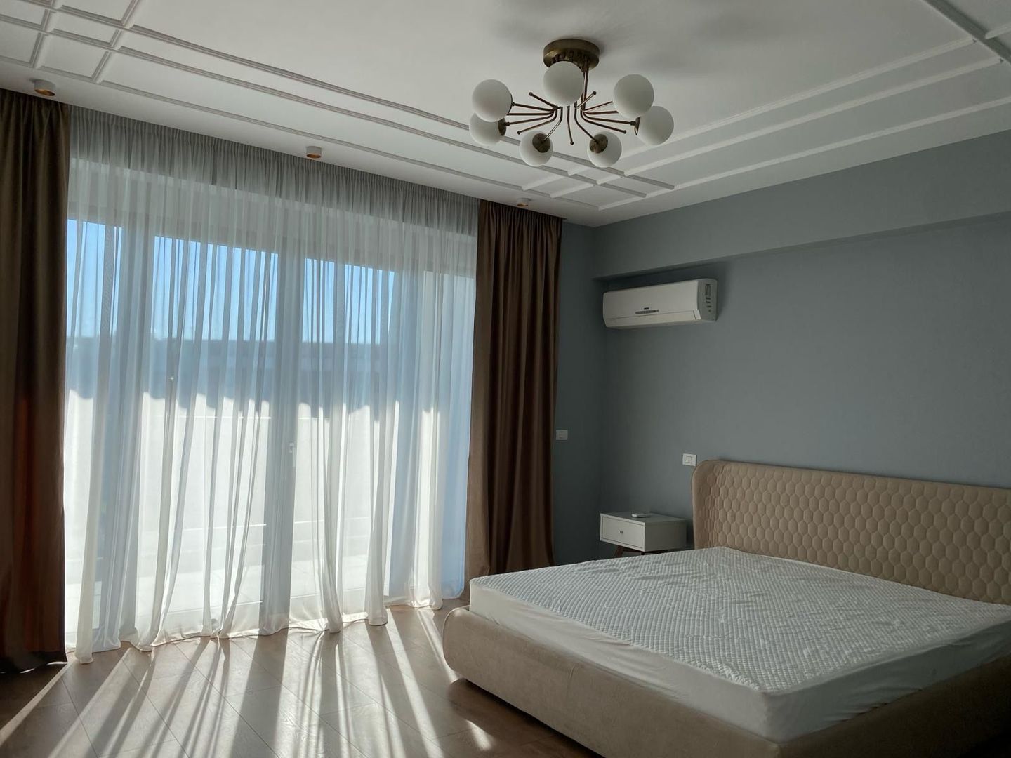 Vila  6 camere de inchiriat - Poză 25