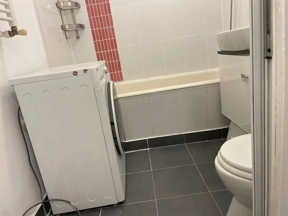 AP. 2 CAMERE CRANGASI, PET-FRIENDLY, MASINA SPALAT VASE, METROU 10 MIN - Poză 8