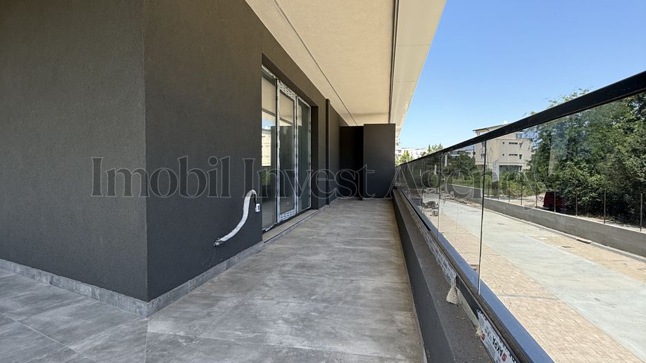 Apartament 3 camere de vanzare Pipera in bloc cu vedere la lac - Poză 13