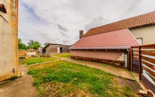 Casa individuala de vanzare in Iratosu 0% COMISION CUMPARATOR - Poză 14