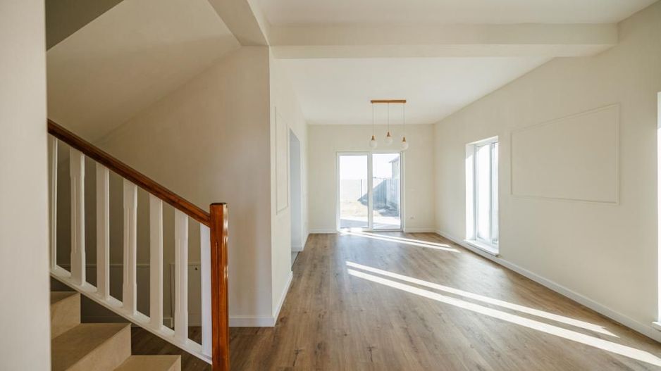 Duplex P+1E| Gata de Mutare| 5 cam, 3 bai | Teren 313 m Săcălaz| Comision 0 - Poză 13
