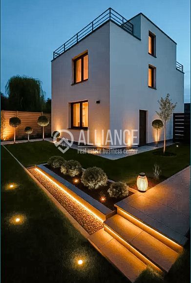 PALAZU MARE(COD 05) - Curte proprie. Vedere panoramică spre lac. - Poză 4