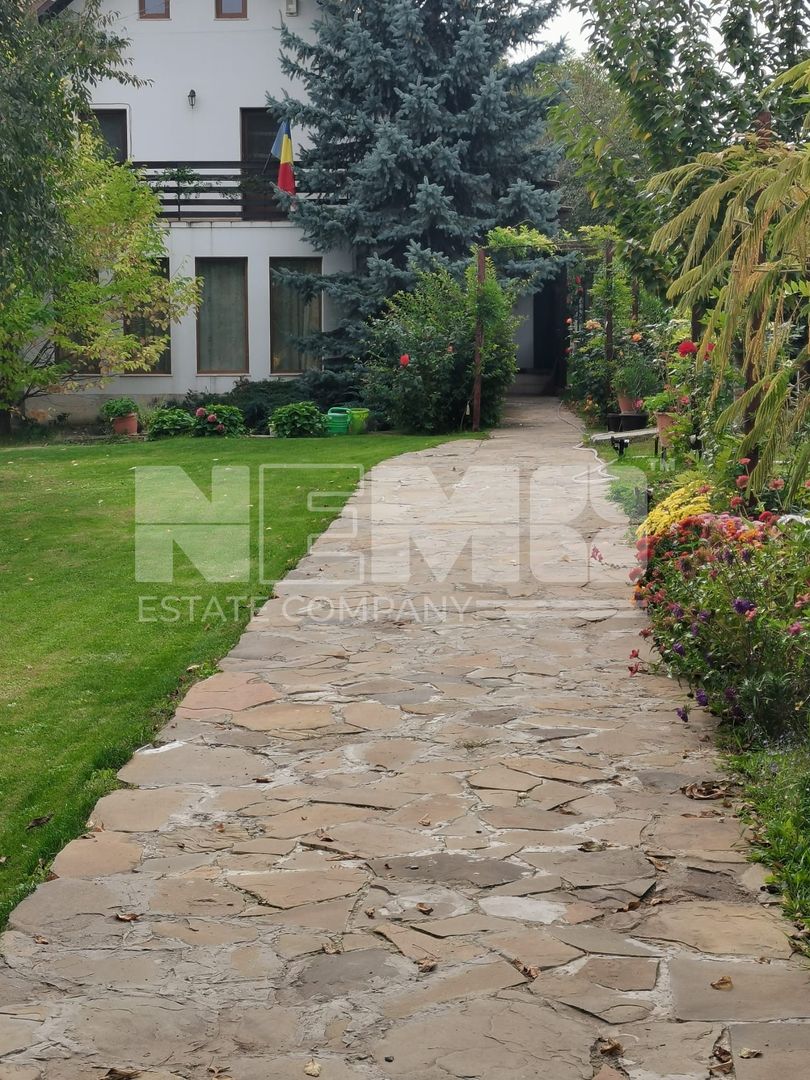 Casă/Vila + Teren 13 Ari de Vânzare |Lisaura/Suceava I 260.000Euro - Poză 29