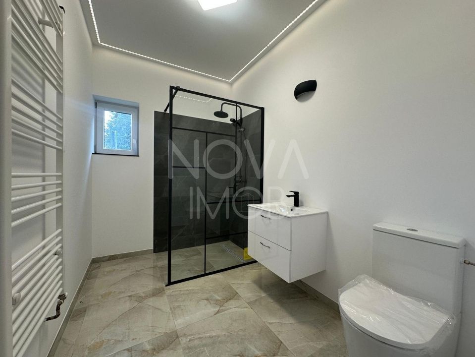 Casa de inchiriat - pretabil spatiu de birouri, Str. Luptei - Poză 10