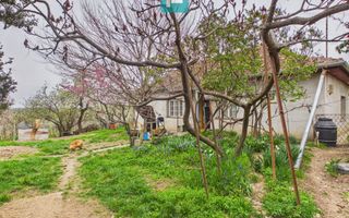 Ieftin - Casă cu teren 842mp, zona Dealuri, Oradea - Poză 4