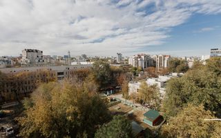 Apartament cu 4 camere spre vânzare, strada Romană, Centru - Poză 9