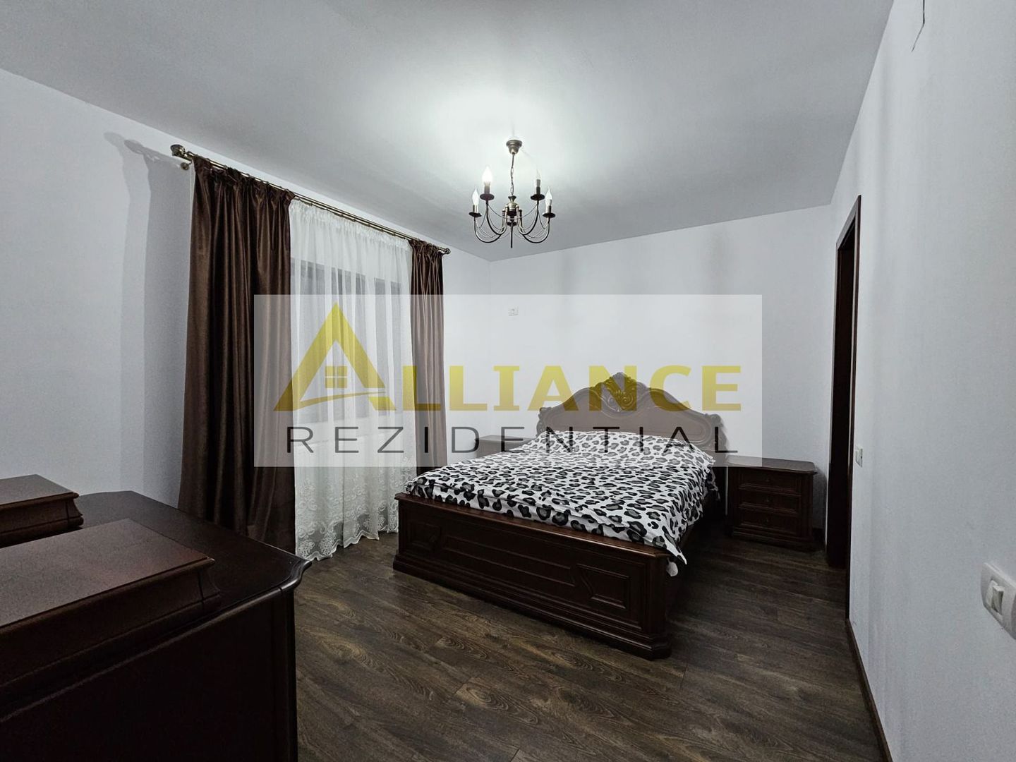 Vila individuala 4 Camere 3 Bai - Penny - Popesti Leordeni - Poză 4