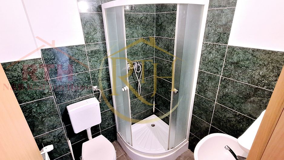 Oferim spre inchiriere garsoniera, loc de parcare, zona Soarelui - Poză 12