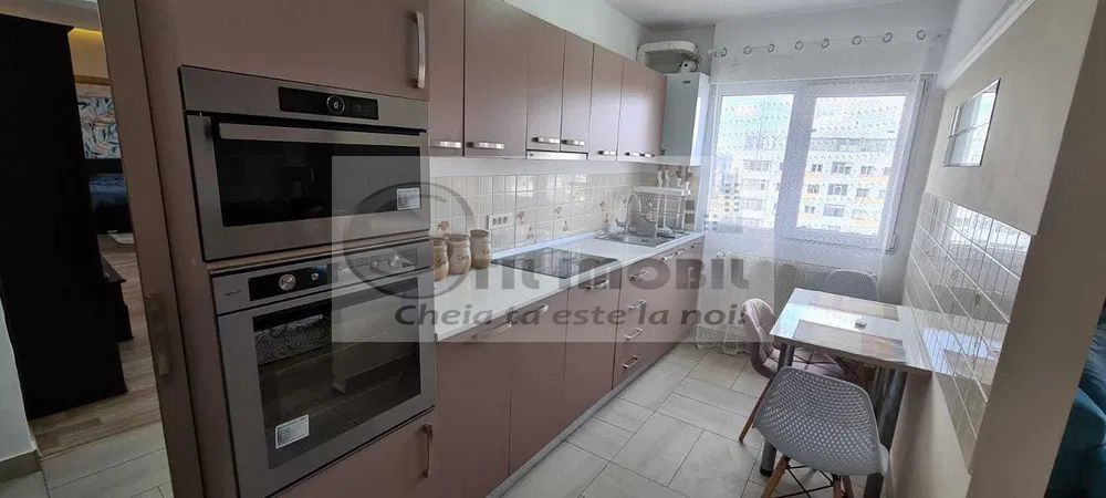 Ap3 camere – Central, vis-a-vis de Hotel International- 650 Euro - Poză 3