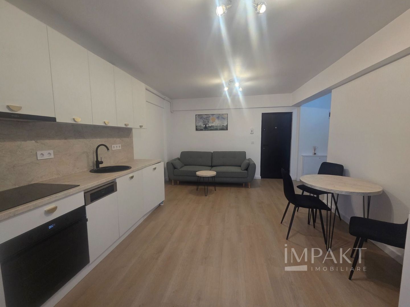 Apartament modern cu 2 camere & parcare subterana in Baciu zona Petrom - Poză 3
