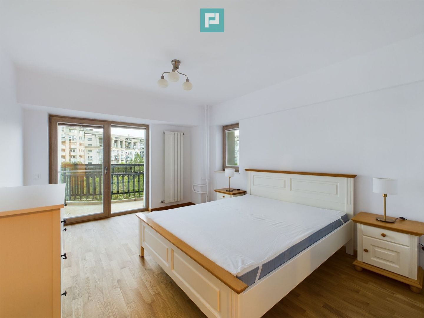 Apartament Modern de 2 Camere Bulevardul Unirii - Poză 5