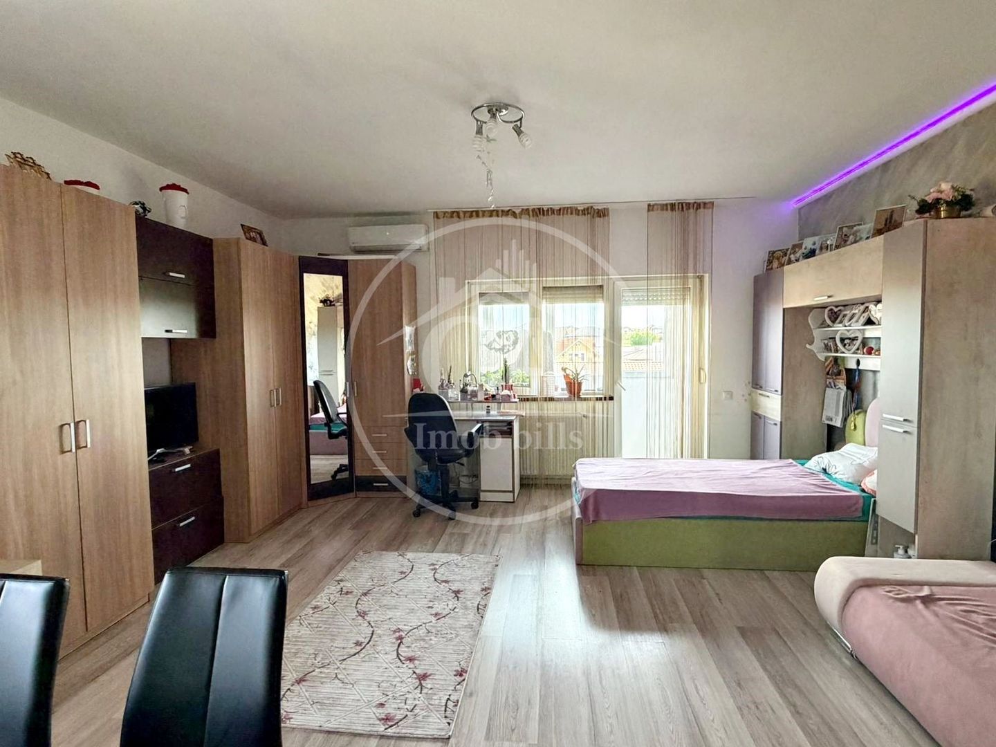 Apartament cu 1 cameră de vânzare în zona Sânmartin, Oradea. - Poză 2