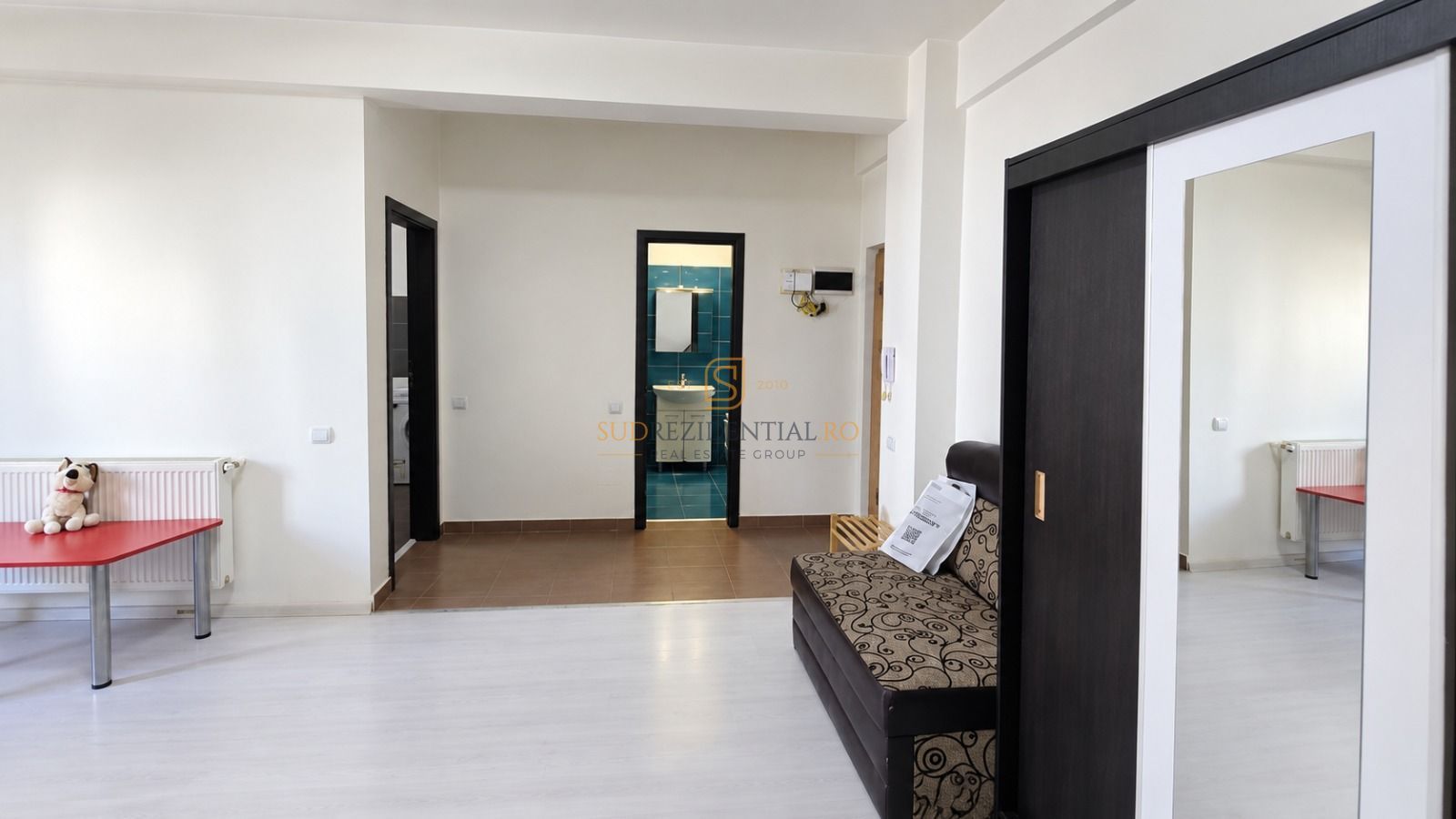 Apartament 2 camere de vanzare, loc de parcare inclus,zona Grand Arena - Poză 3