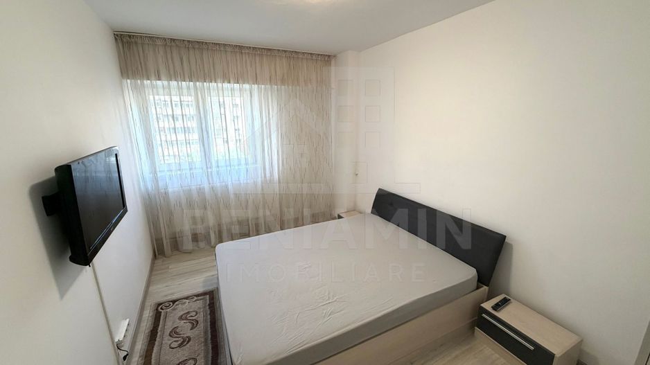 Apartament cu 2 camere decomandat Calea Bucuresti - Patria - Poză 4