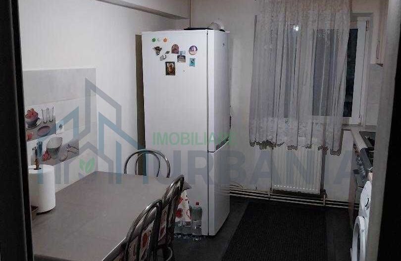 Apartament 3 camere decomandat/2bai - Poză 3