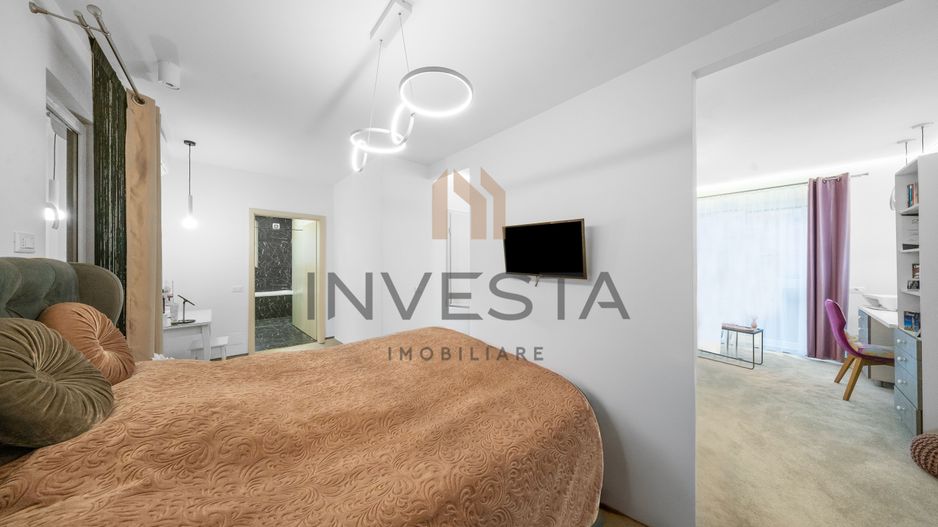 Casa moderna, spatioasa , pe o strada privata retrasa! - Poză 9