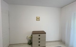 Apartament 3 camere de închiriat | Etajul 2 | Zona Micro 17 - Poză 8