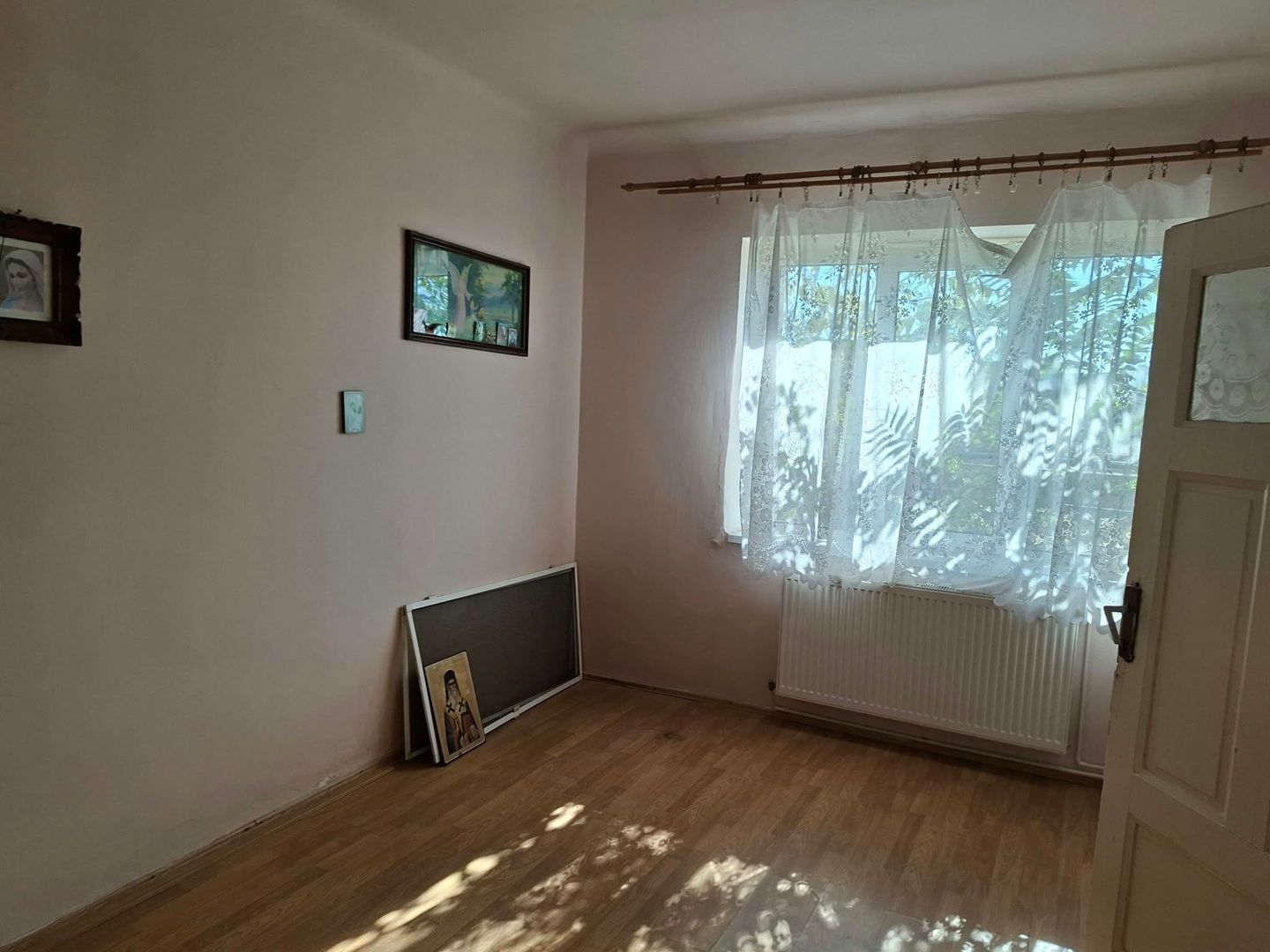 Apartament 2 camere la casa in imobil cu 2 apartamente - Poză 8