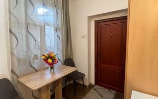 Apartament 2 camere ideal pentru investiție – zonă Magazin Central - Poză 4