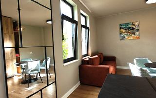 CENTRU - apartament la curte comuna ultrafinisat cu 2 locuri de parcare - Poză 5