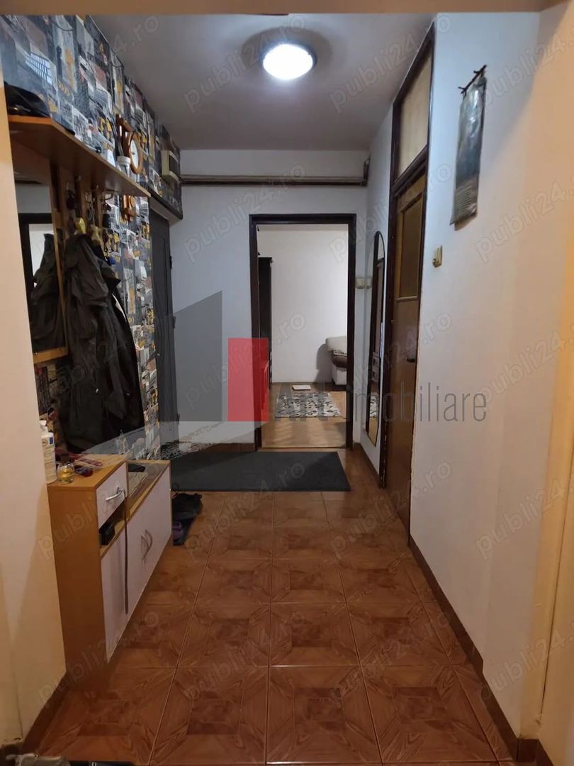 APARTAMENT 4 CAMERE BARCA-DUMBRRAVA NOUA - Poză 7