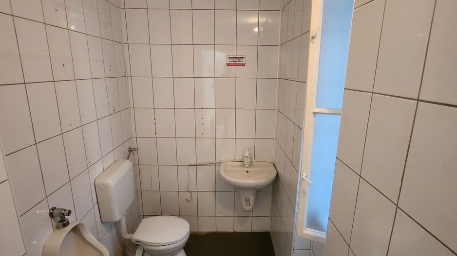 Spațiu de birouri de 200 mp de închiriat în zona Central - Poză 7