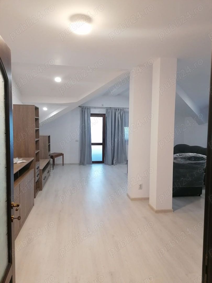 Apartament 3 camere de inchiriat - Poză 1