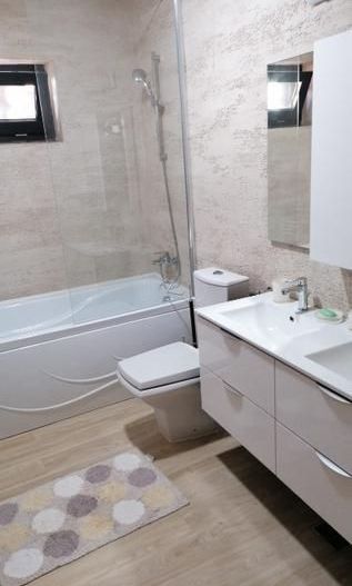 BRASADAS vinde 1/2 duplex în cartierul Europa. - Poză 13