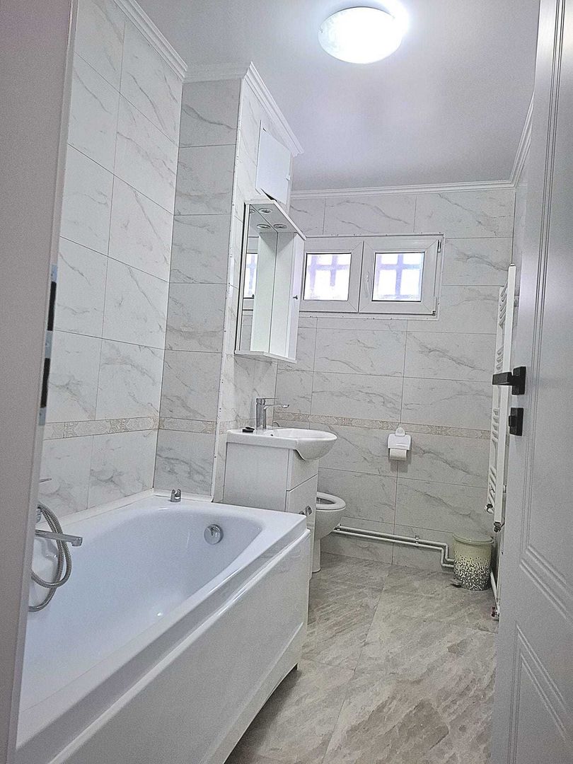 Apartament 2 camere,  50 mp Podu Ros Primaverii 360 euro - Poză 5