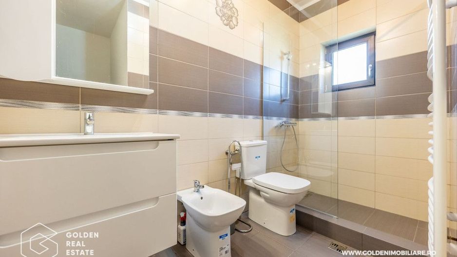 Vilă de lux în localitatea Livada - Poză 11